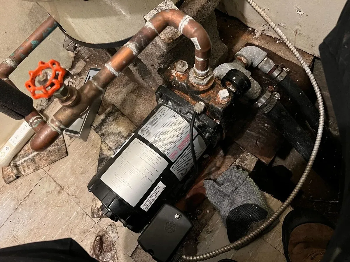 well-pump-leak